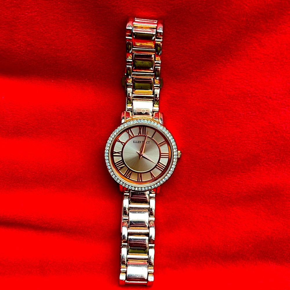 Rose gold rhinestone watch